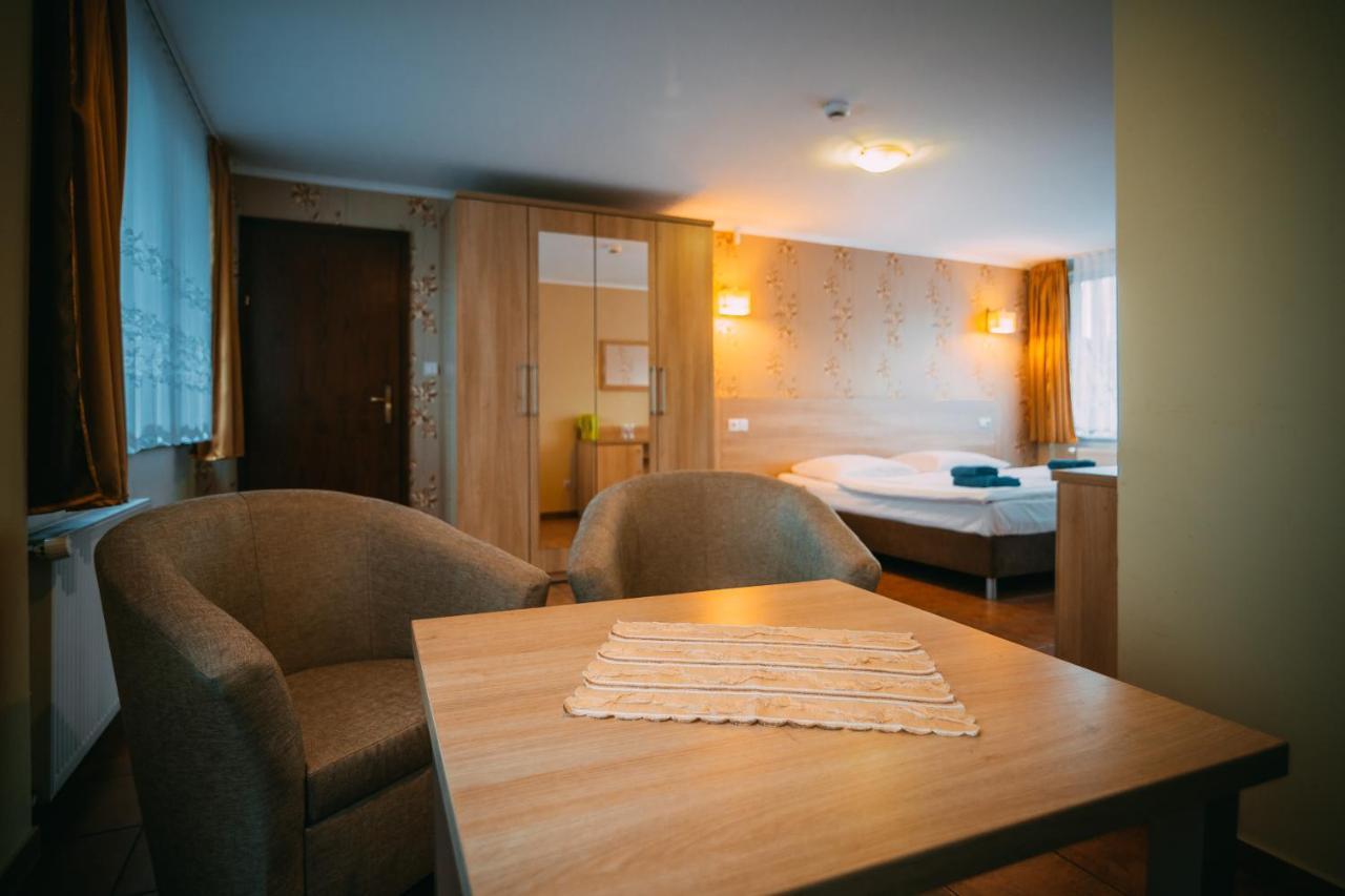 Wodnik Turawa Hotel Luaran gambar