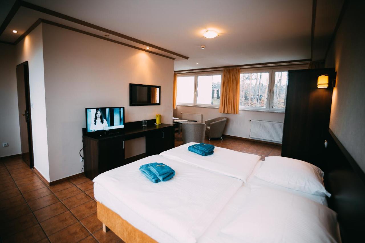 Wodnik Turawa Hotel Luaran gambar