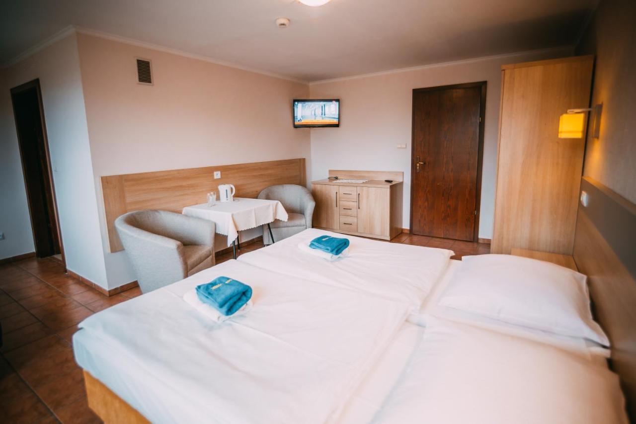 Wodnik Turawa Hotel Luaran gambar